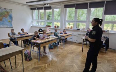 A közlekedési rendőrség / Prometna policija